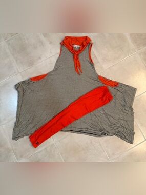 KidCuteTure Sz 10 Black White Orange Dress & Capris Sz 12